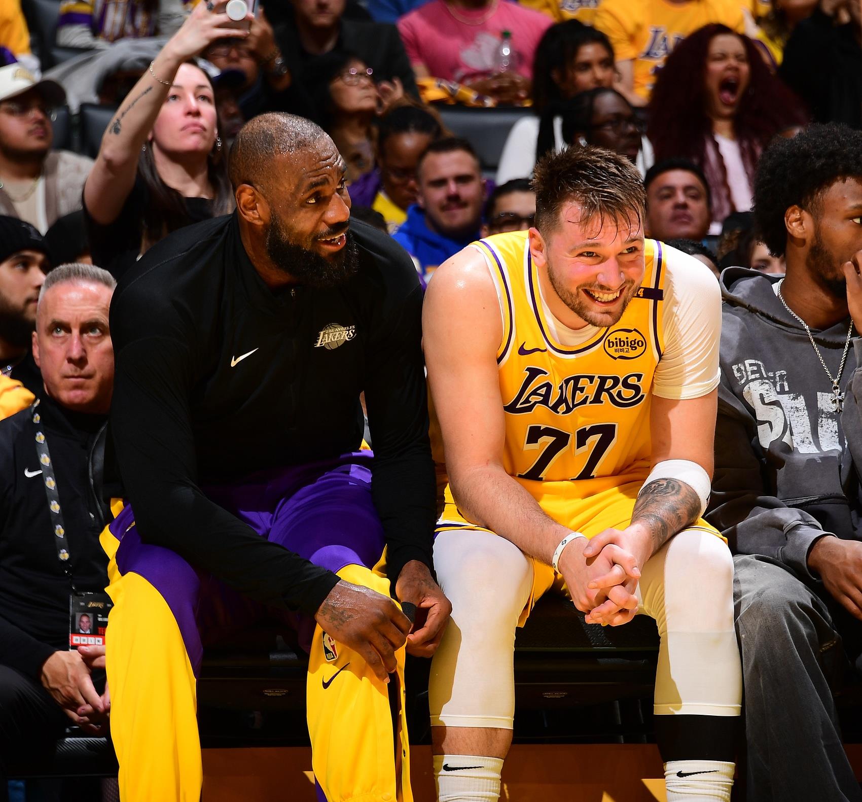 开云体育在线-包含里程碑夜洛杉矶湖人豪取连胜；西甲今晨刷纪录；媒体盛赞；训练强度明显提升的词条